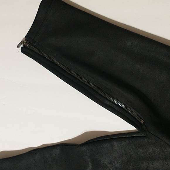 Free People Metallic Zipper Bottom Legging - Picture 4 of 11